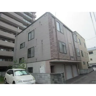 メリディアン【2階】の外観