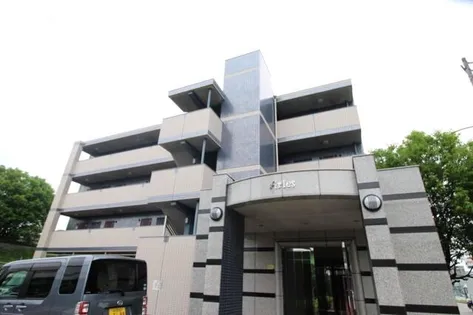 アリエス【4階】の外観