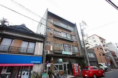 河合ビルの画像