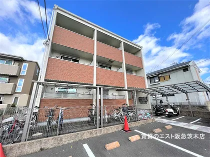 クリエオーレ太田1【3階】の外観
