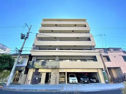 ウエンズ勝山【2階】の外観