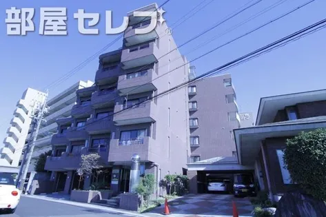 ラヴィアンムロガ【301号室】の外観