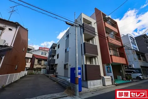 K.オルティア【302号室】の外観