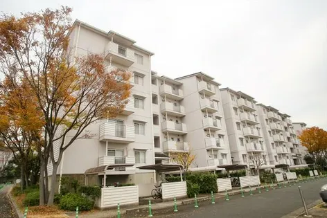 URいぶき野三丁目の画像