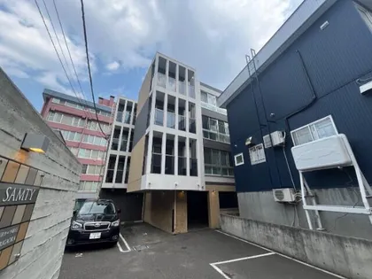 PLAZA緑丘【2階】の外観