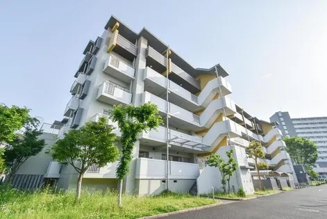 URアーバンラフレ鳴海の画像