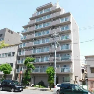 ADORER(アドレ)【3階】の外観