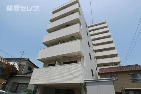 センチュリーパーク広住町【6階】の外観