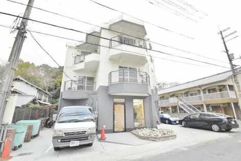 アメージングエステートの画像