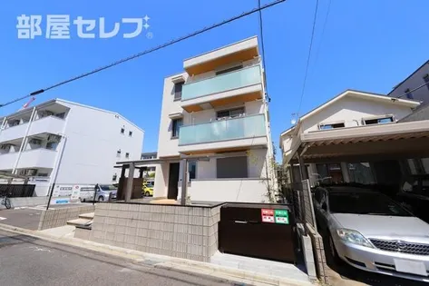 GROWTHマンション【3階】の外観