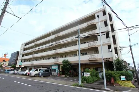 レジデンス大野木の画像