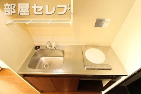 サニーサイド【3F3号室】のキッチン