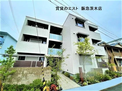 シャーメゾン ロワジール【2階】の外観