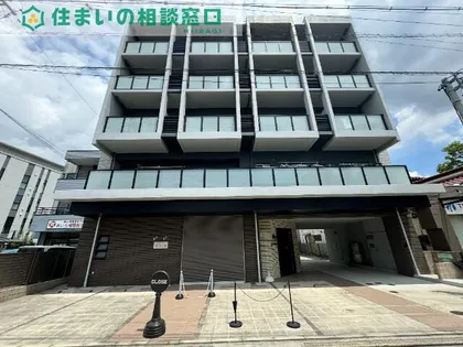 愛知県岡崎市吹矢町【マンション】の外観