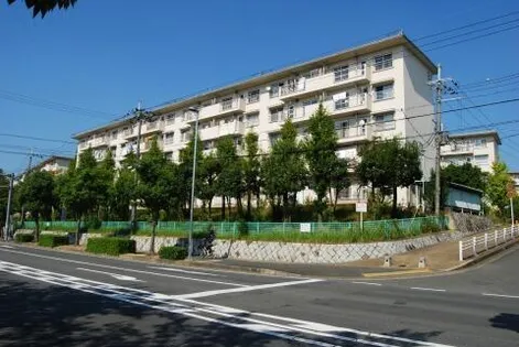 UR男山【B180506号室】の外観