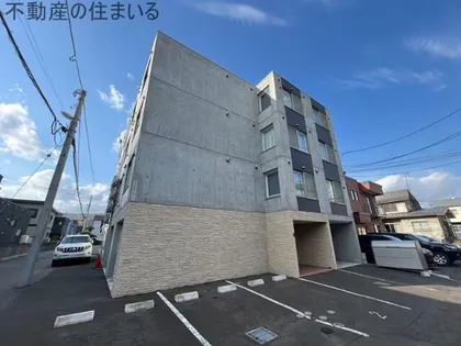 バーニーズ クレールの画像