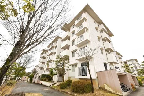 UR真美ヶ丘6丁目の画像