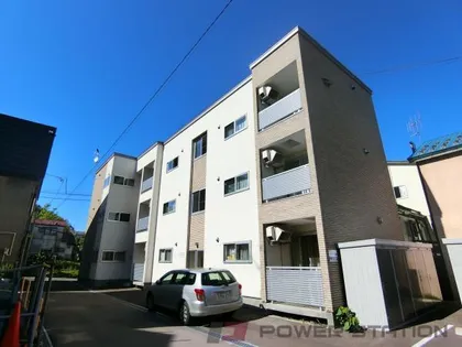 フェアリーヴァース【3階】の外観
