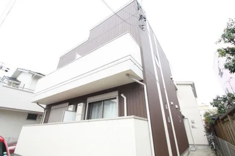 クレフラスト更屋敷Ⅱ【2階】の外観