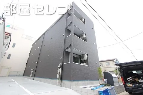 ウォーレン【3階】の外観