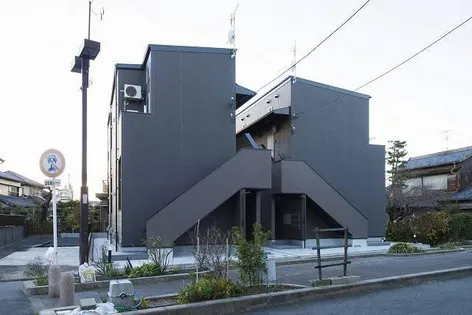 アルファ中村公園【103号室】の外観