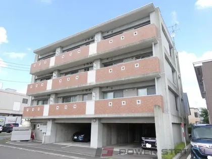 ベルーガ黄金【3階】の外観