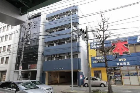 クレスト岩塚【2D号室】の外観