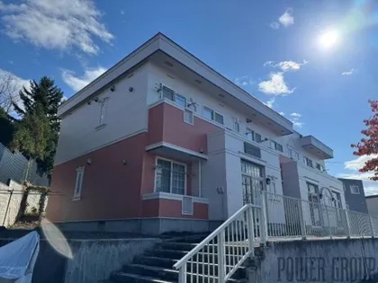 ヒルトップガーデン【2階】の外観