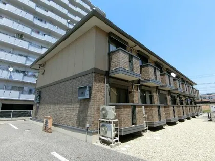 Central pillar【2階】の外観