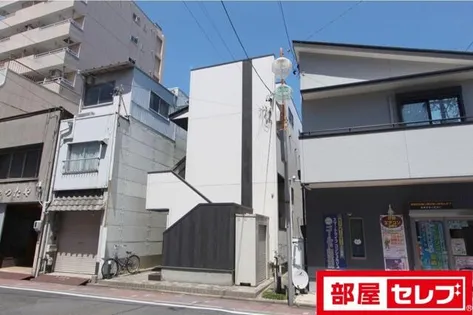 アクアガーデン【2階】の外観