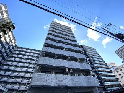 ノルデンハイム新大阪【6階】の外観