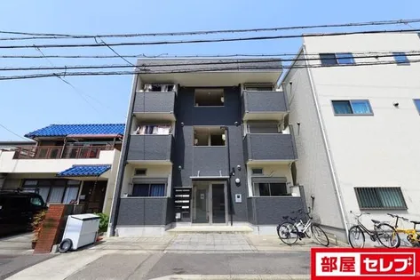 Hershey【1階】の外観