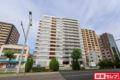 LaSante葵【401号室】の外観