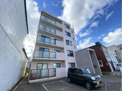 グランシャリオ【2階】の外観