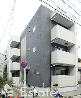 Spica【3階】の外観