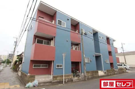 IO【101号室】の外観