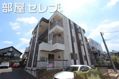 グレイシャス【2階】の外観