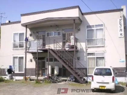 マンション青木【2階】の外観