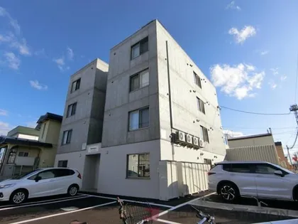 サンテラス新富【4階】の外観