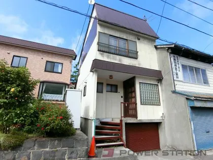 北海道小樽市豊川町【一戸建】の外観