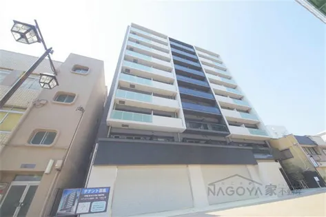 プレミアム浅間町【4階】の外観