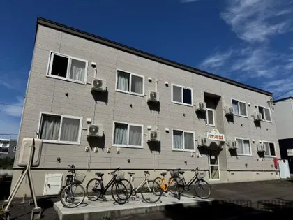 パラソル21【1階】の外観