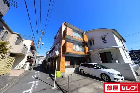 コーポ弥生【2階】の外観