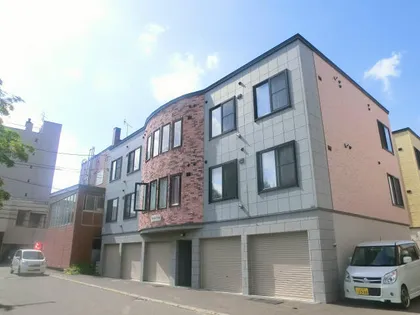 ムーランルージュ【102号室】の外観