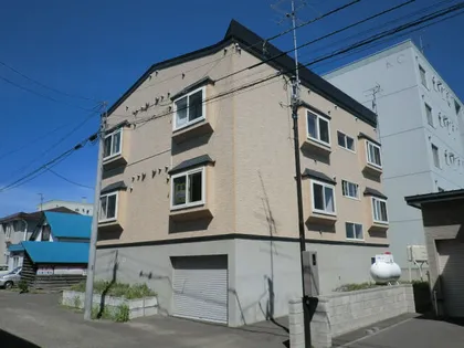 カステル元町【103号室】の外観