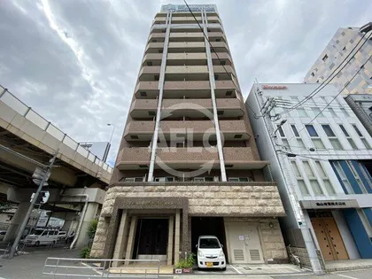 プレサンス梅田【10階】の外観