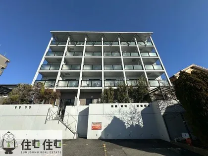 ラ ガールKATOHの画像