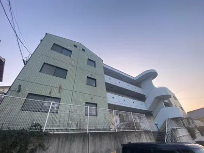 グリーンハイツ東山【206号室】の外観