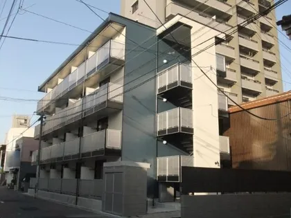 レオパレス本田ハイツ【3階】の外観