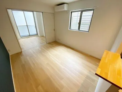 Raffine大阪九条【3階】の居間